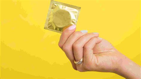 Blowjob ohne Kondomschlucken gegen Aufpreis Bordell Amriswil